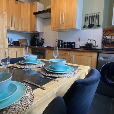 Spacious 2-Bed Flat With Garden, 3 Minutes Walk From Oval Tube Station Londra Exterior foto